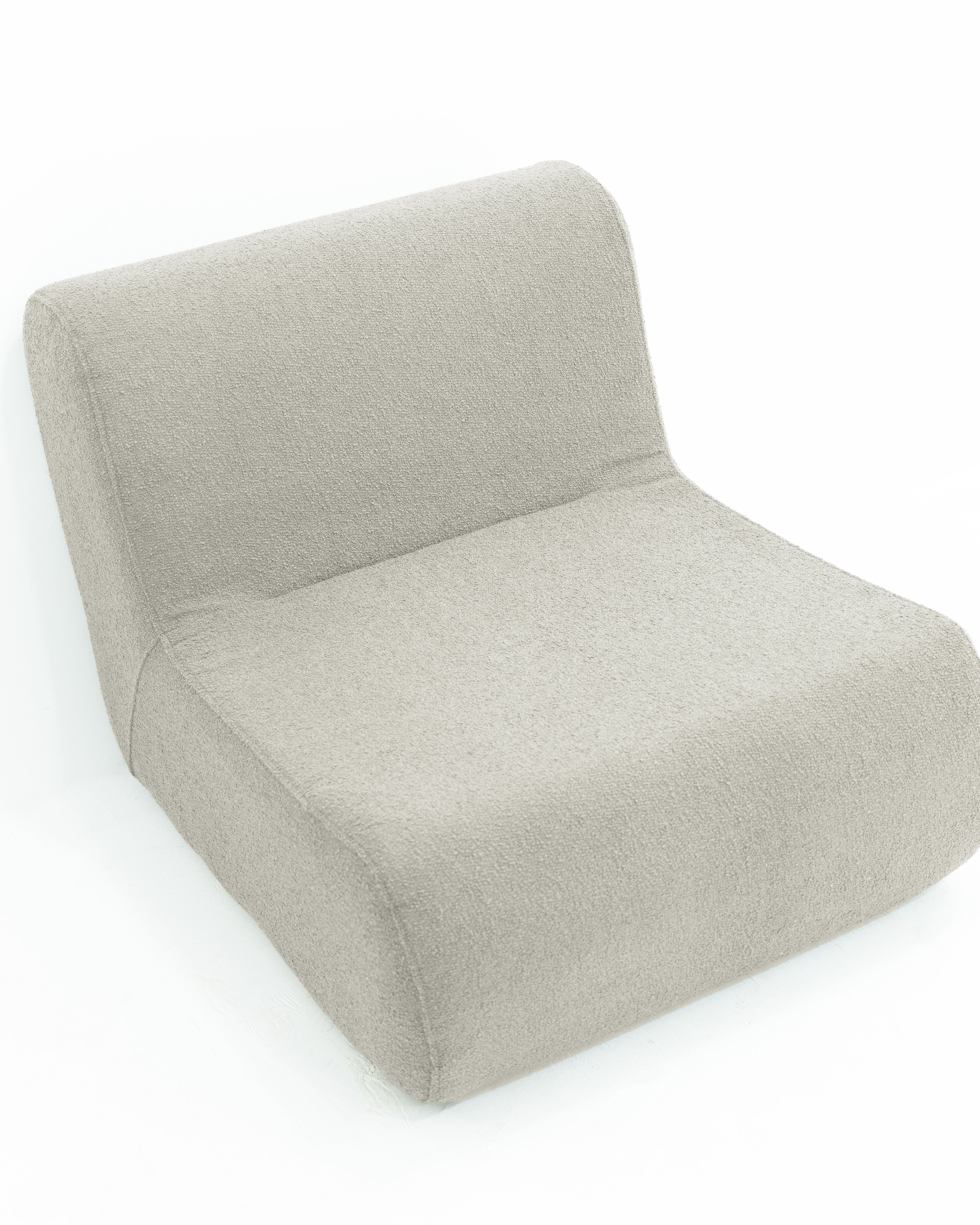 Vixen – Sandstone Beige