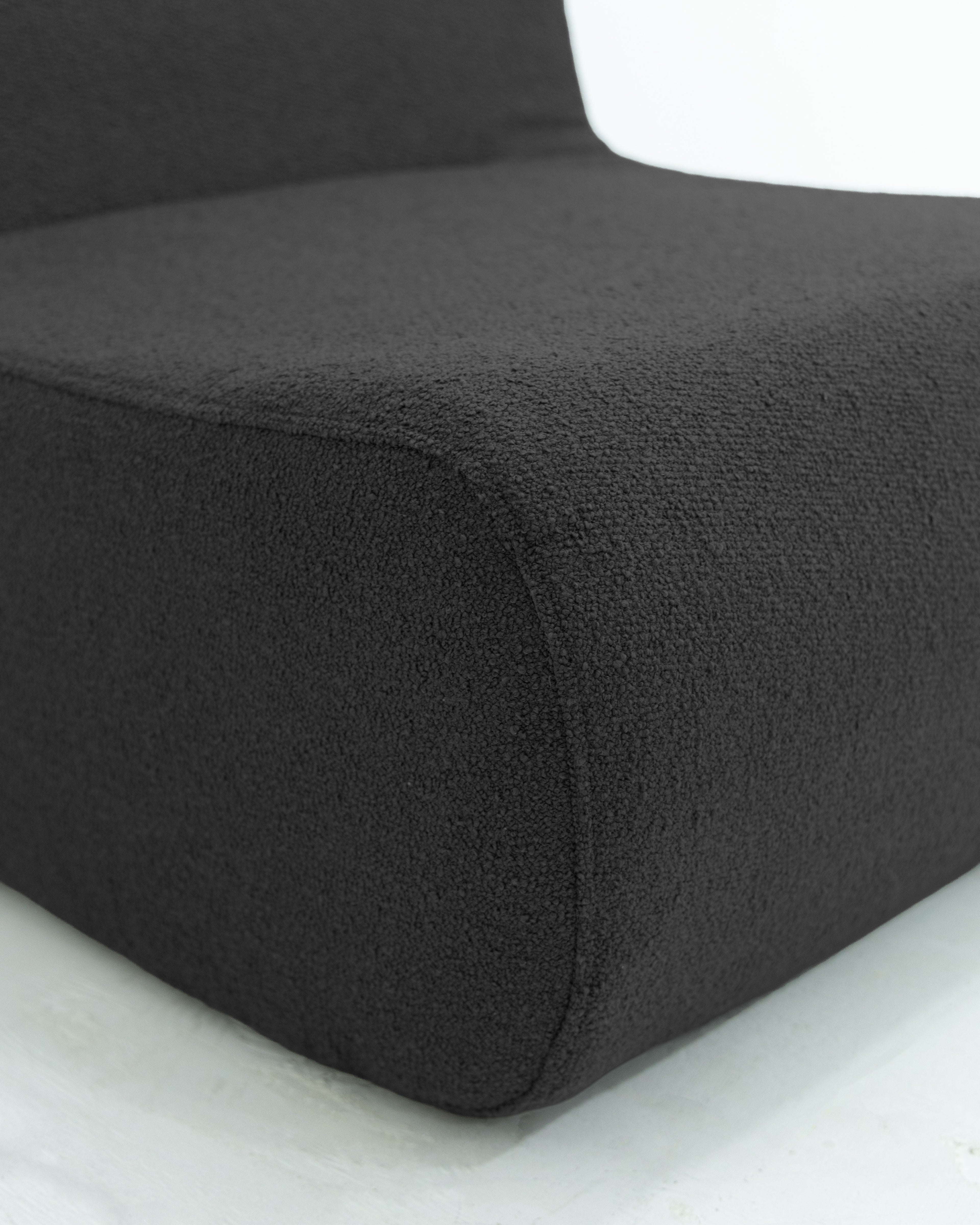 Vixen – Onyx Black